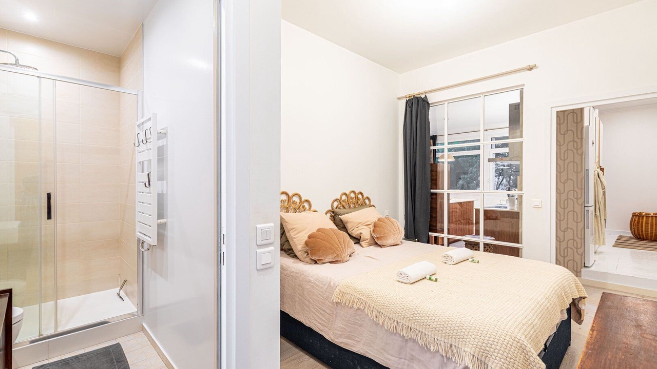 Photo of Bedroom in Montreuil