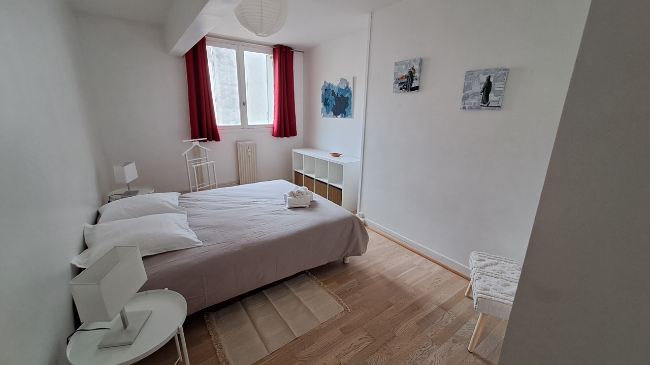 Photo of Bedroom in Notre-Dame