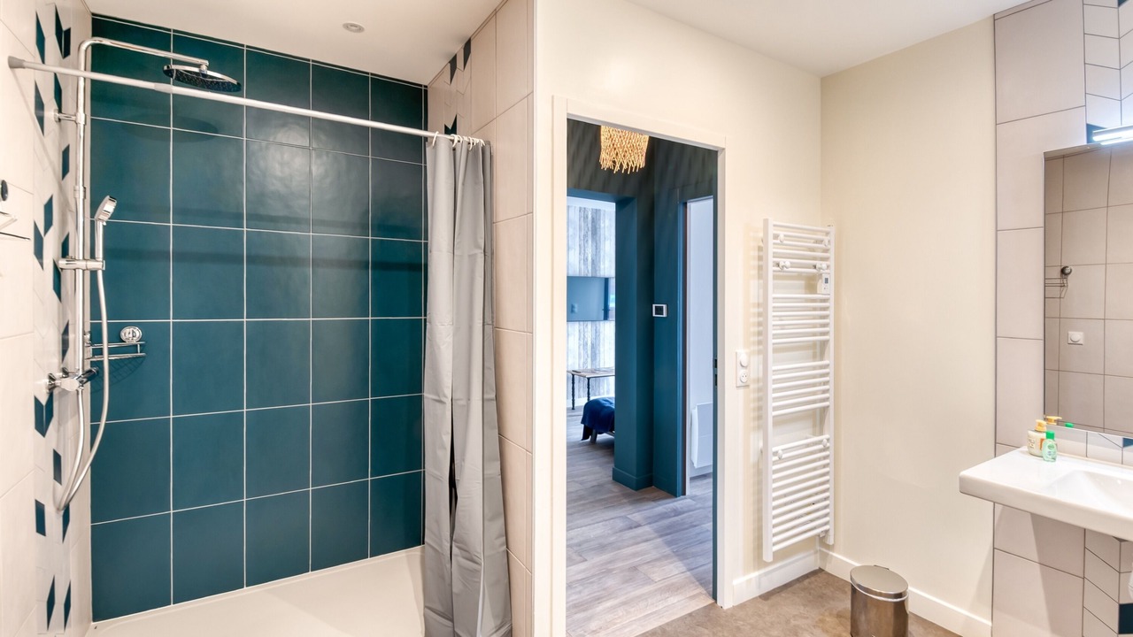 Photo of Bathroom in Montreuil-Bellay