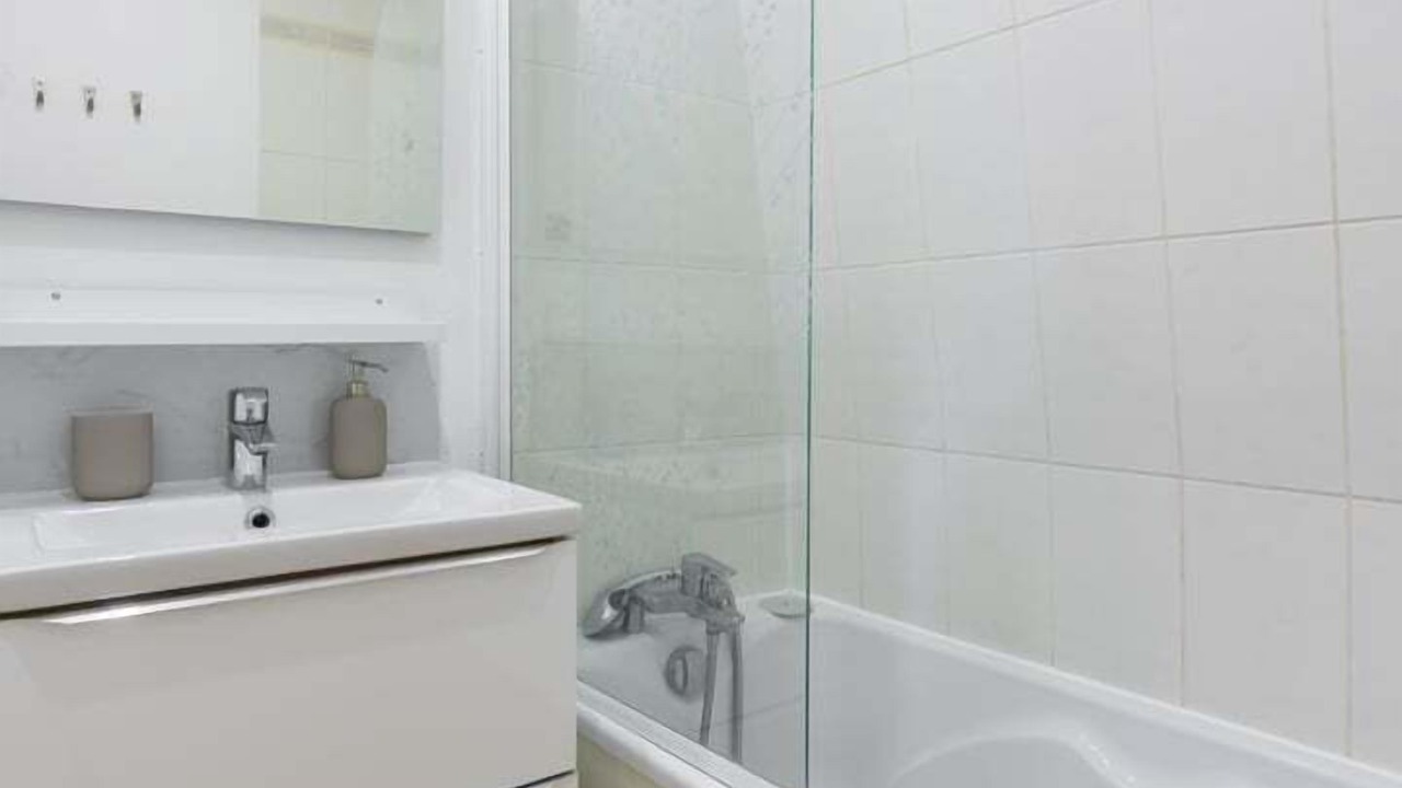 Photo of Bathroom in Marcq-en-Baroeul