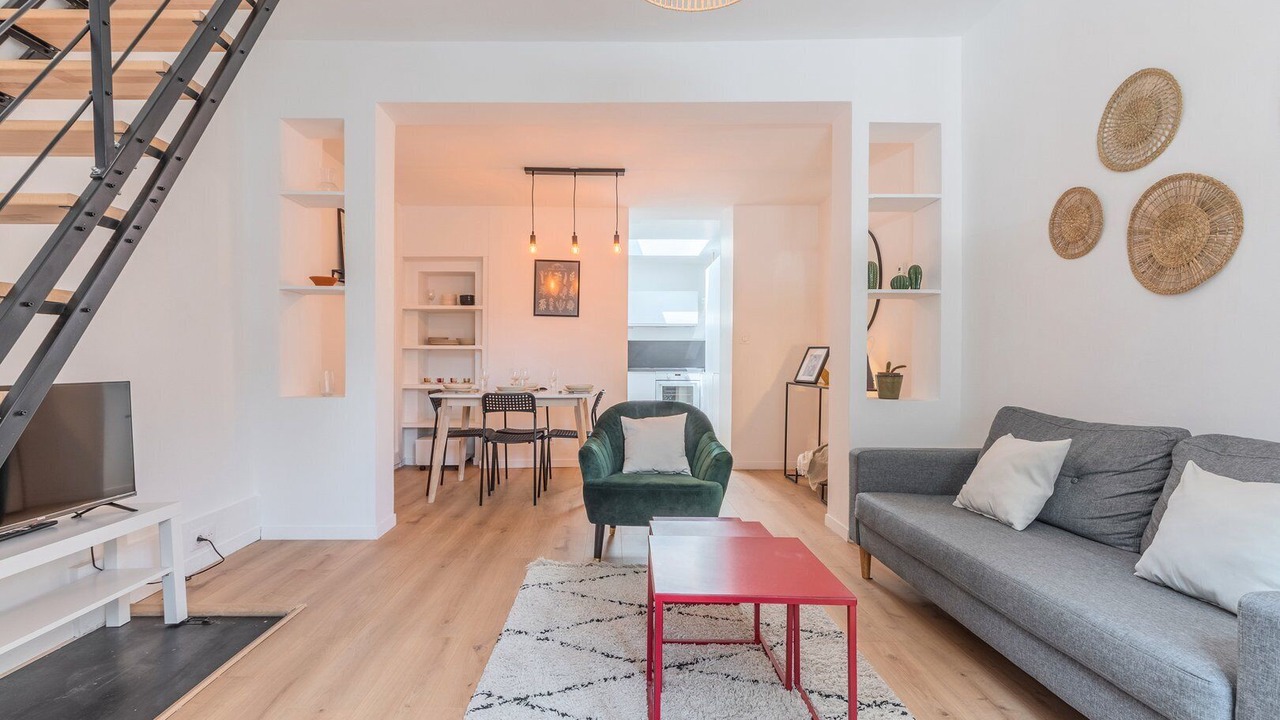 Photo of Livingroom in Fives