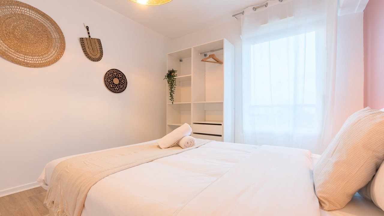 Photo of Bedroom in Saint-Andre-lez-Lille