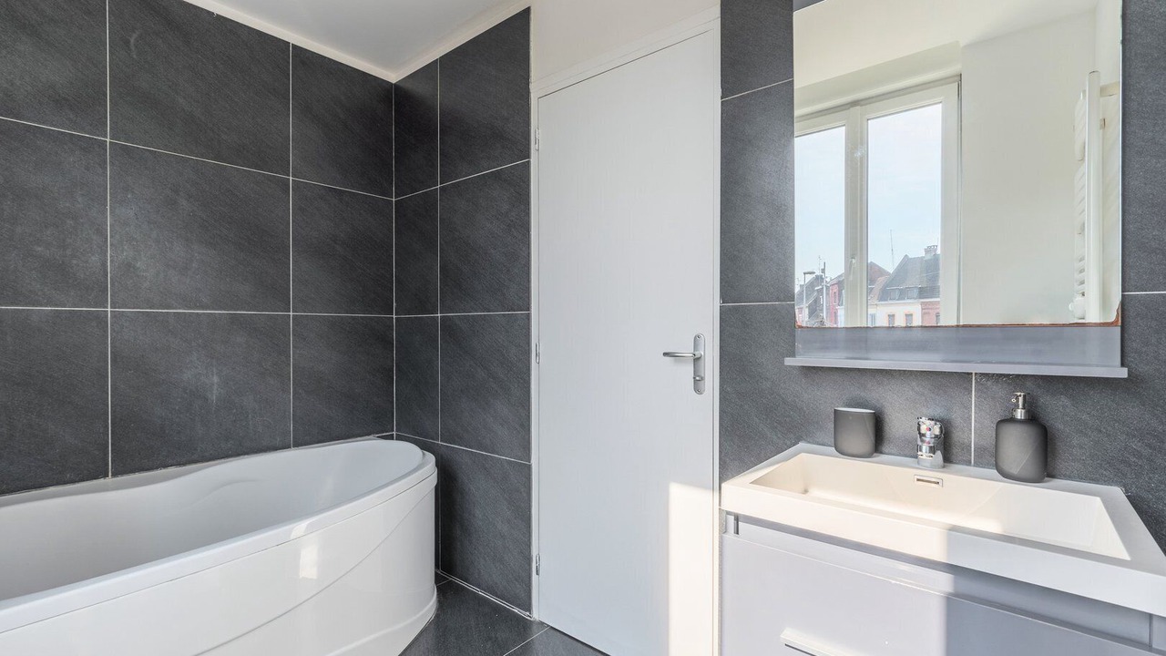 Photo of Bathroom in Tourcoing