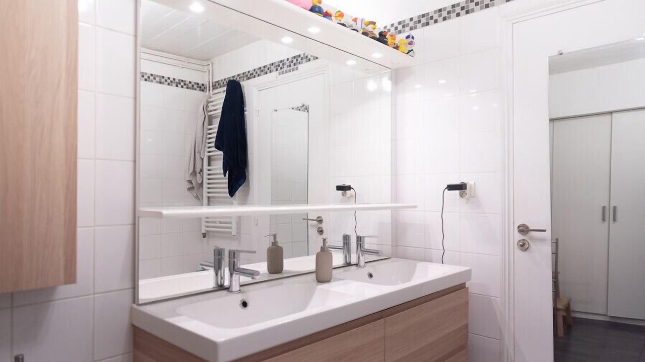 Photo of Bathroom in Issy-les-Moulineaux