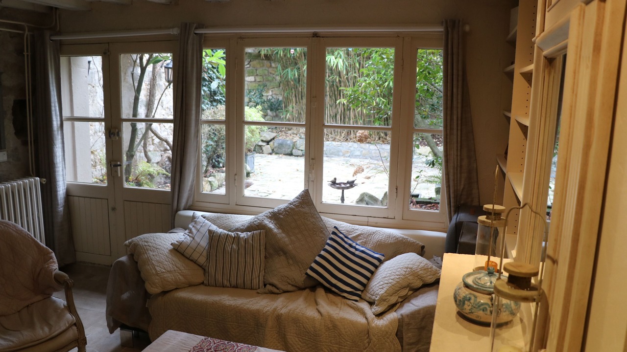 Photo of Livingroom in Fontainebleau