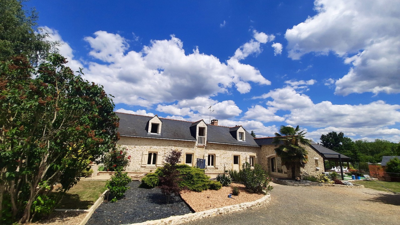 Photo of Outdoor in Huille