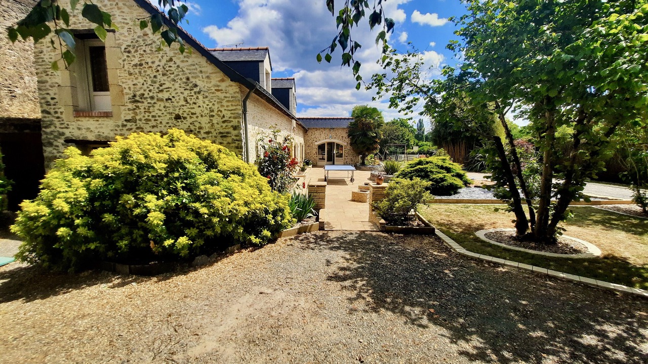 Photo of Outdoor in Huille