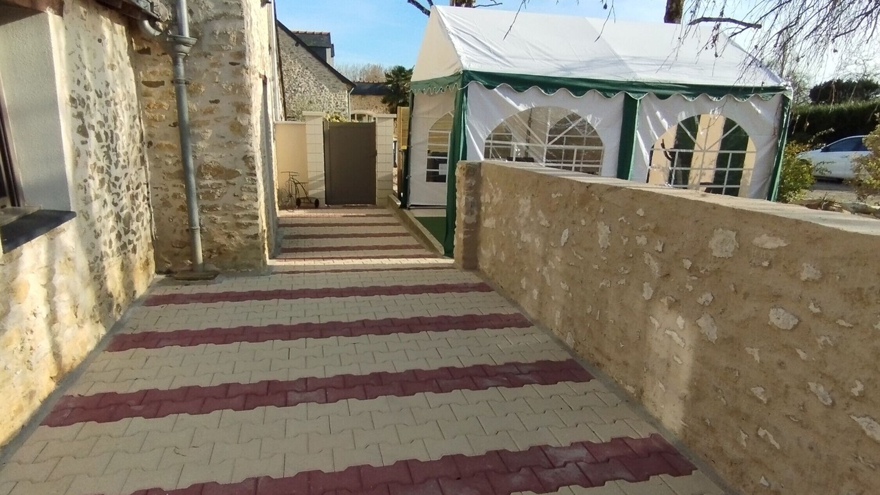 Photo of Outdoor in Huille