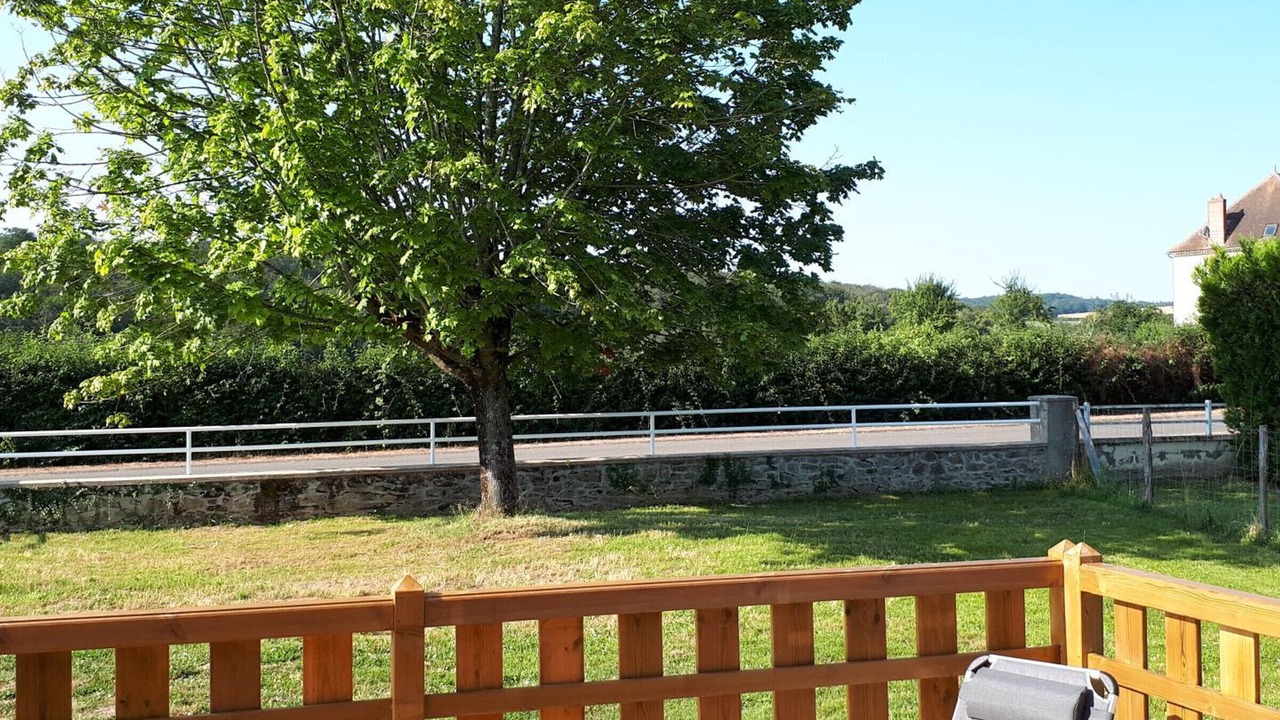 Photo of Outdoor in Coutansouze