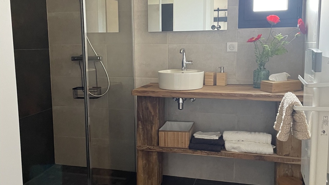 Photo of Bathroom in L'Etoile