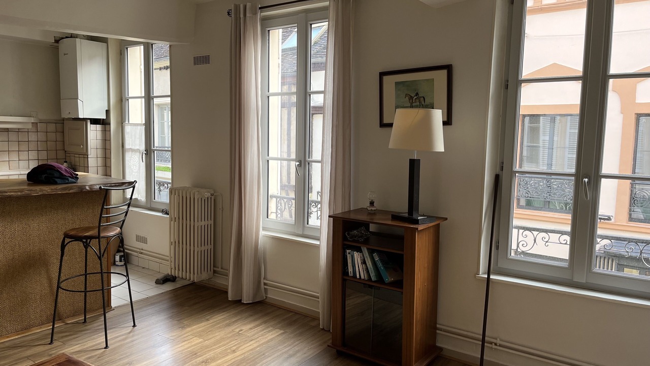 Photo of Others in Montfort-l'Amaury