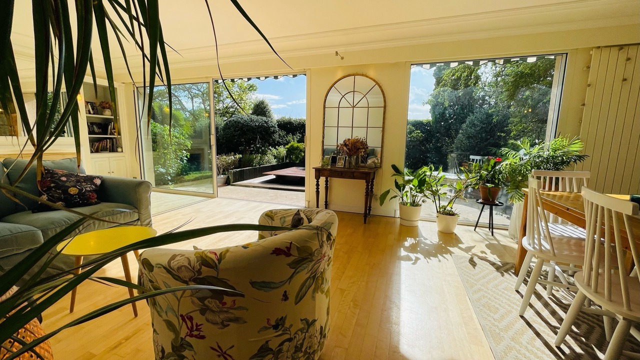 Photo of Livingroom in Noisy-le-Roi