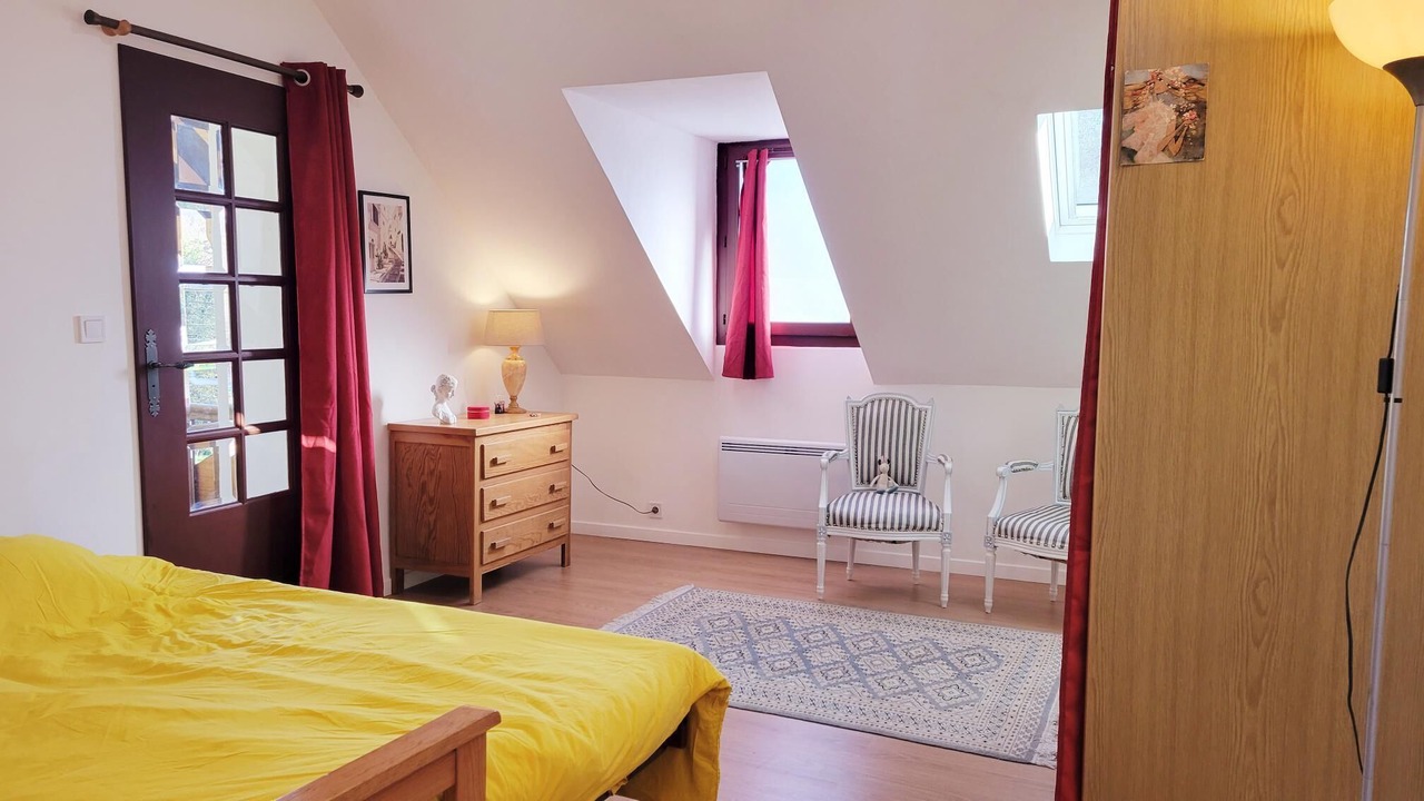 Photo of Bedroom in Villeneuve-sur-Bellot