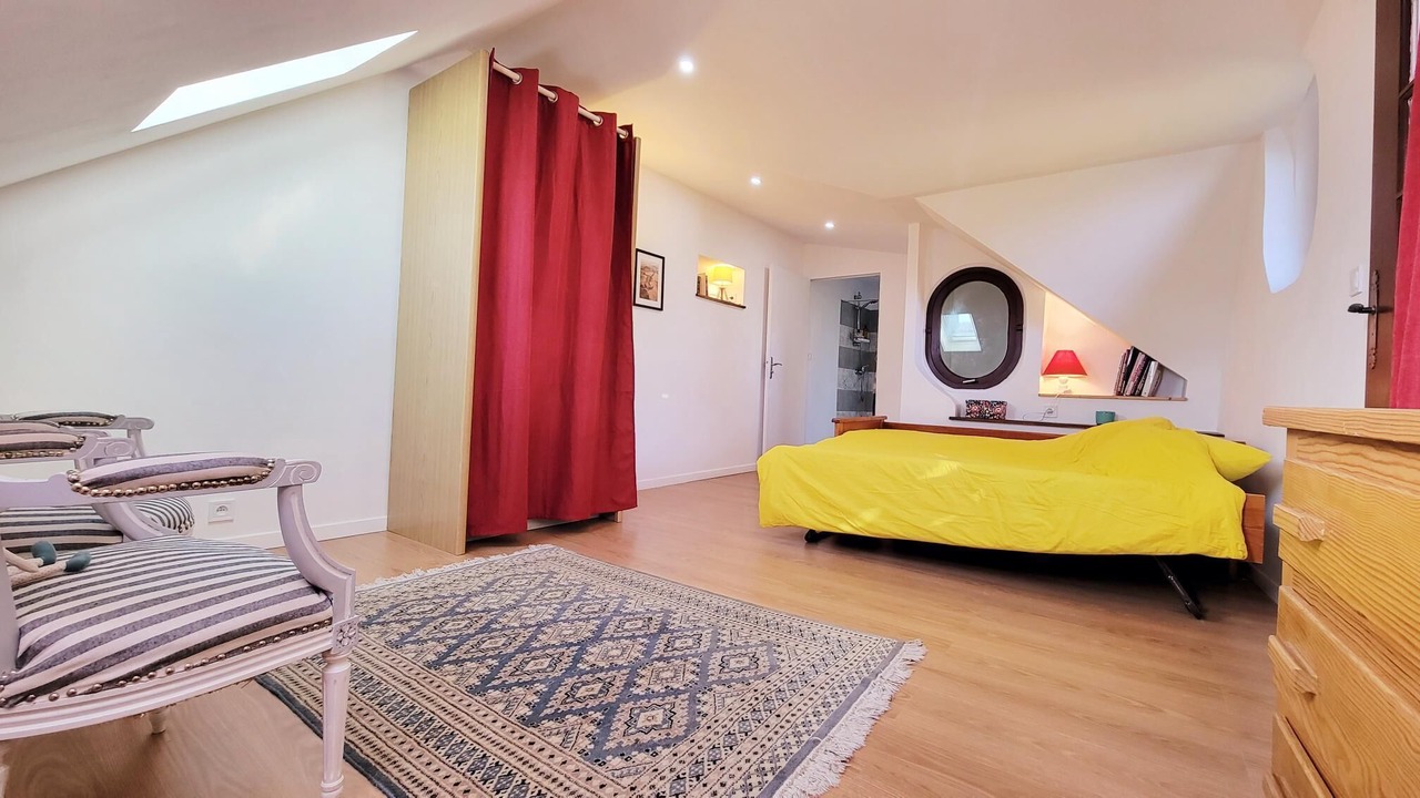 Photo of Bedroom in Villeneuve-sur-Bellot