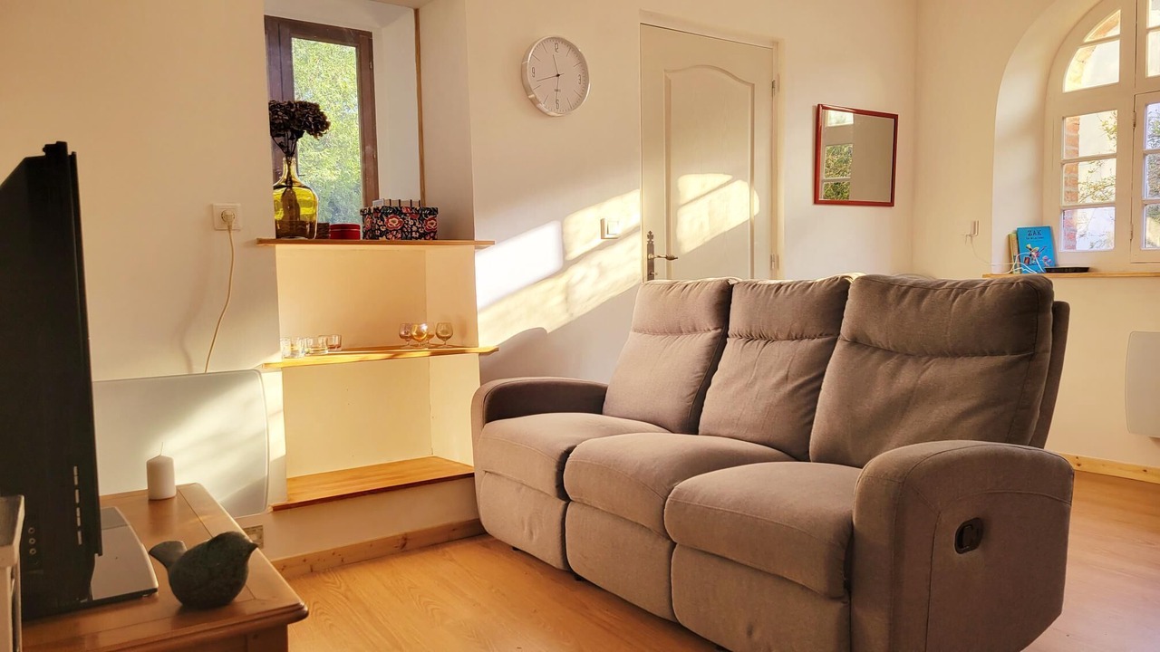 Photo of Livingroom in Villeneuve-sur-Bellot