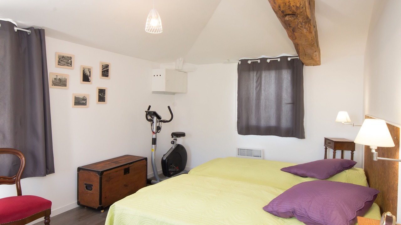 Photo of Bedroom in Compertrix