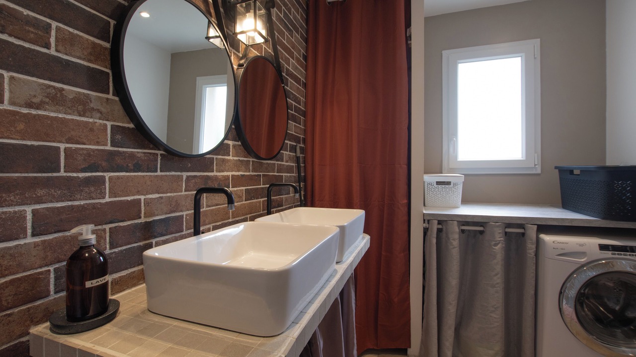 Photo of Bathroom in Payzac