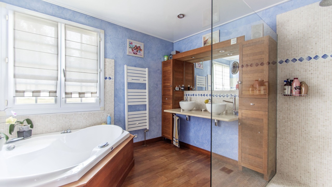 Photo of Bathroom in Linas