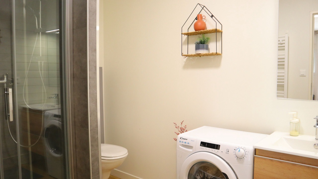 Photo of Bathroom in Bourbourg