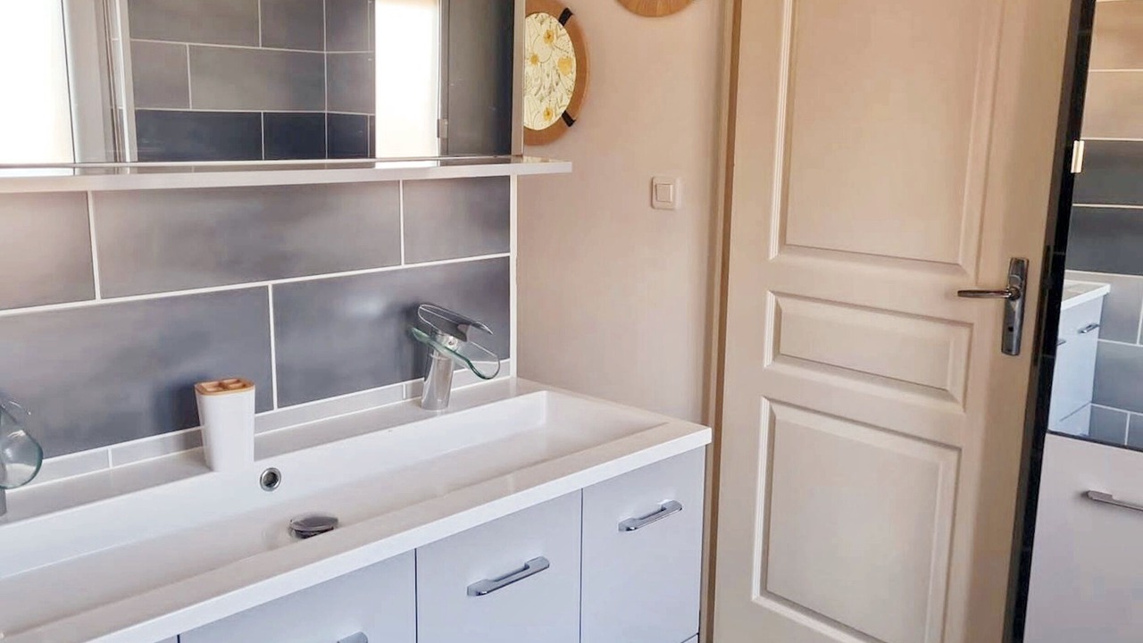 Photo of Bathroom in Raismes