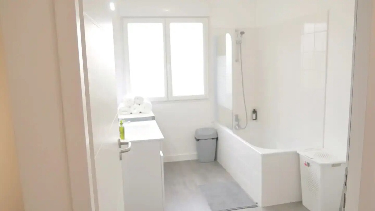 Photo of Bathroom in La Grande-Paroisse