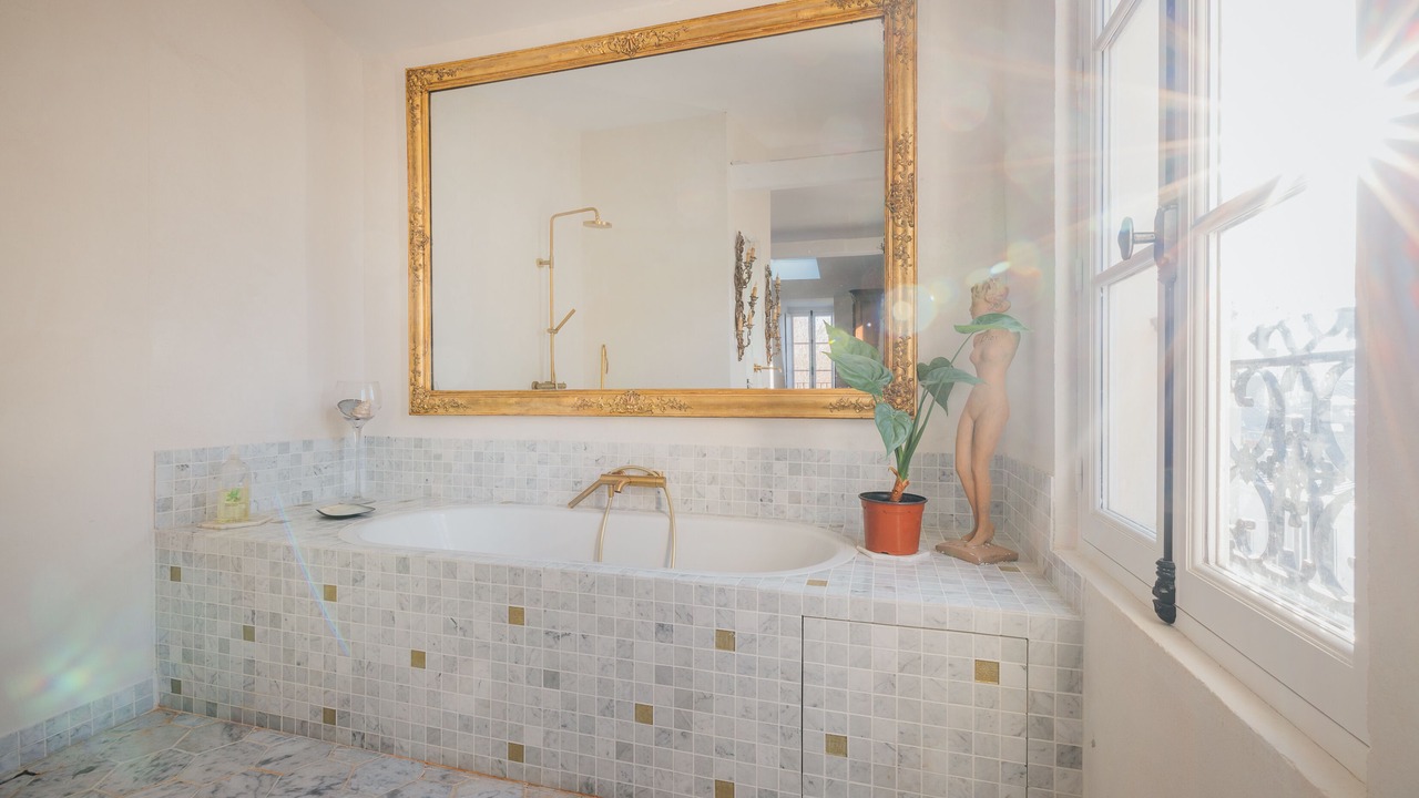 Photo of Bathroom in Champs-Elysees