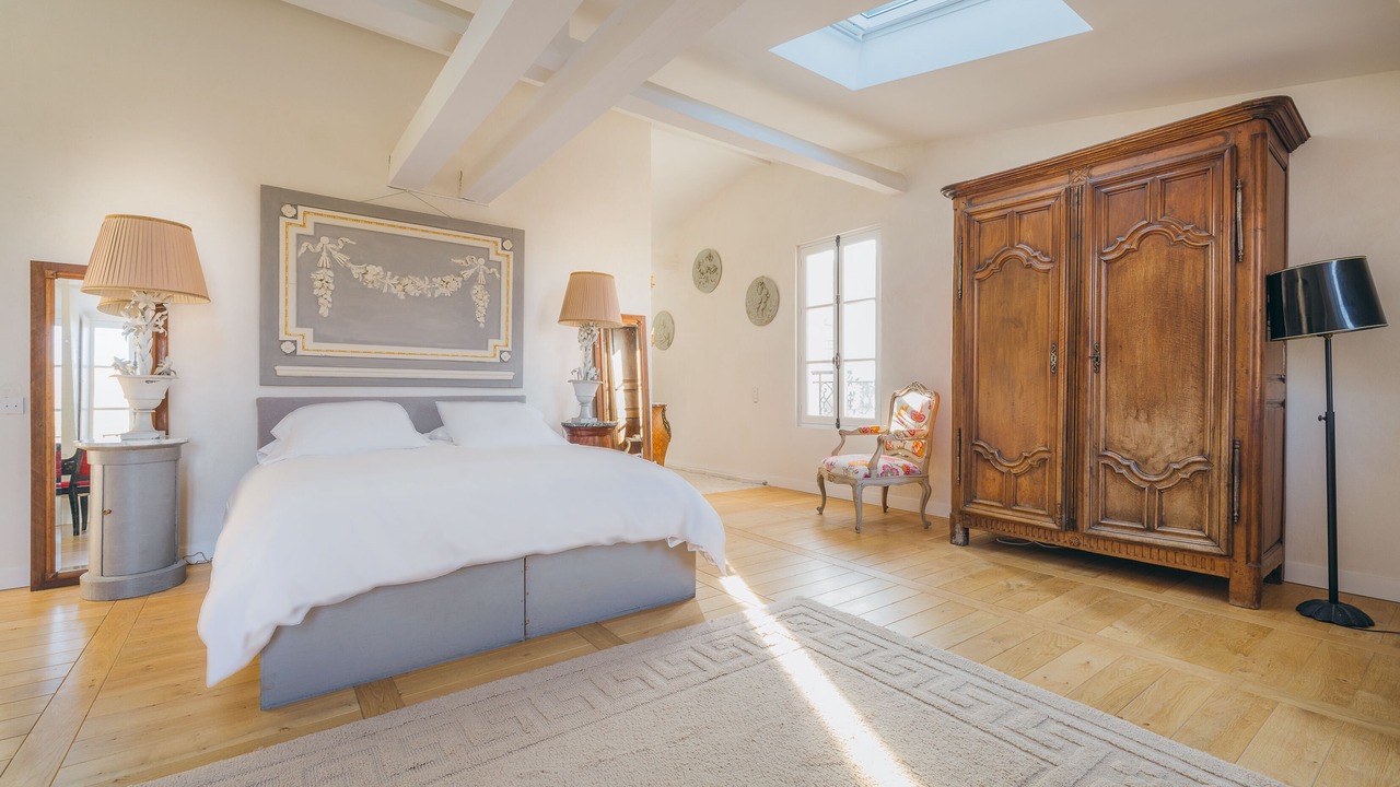 Photo of Bedroom in Champs-Elysees
