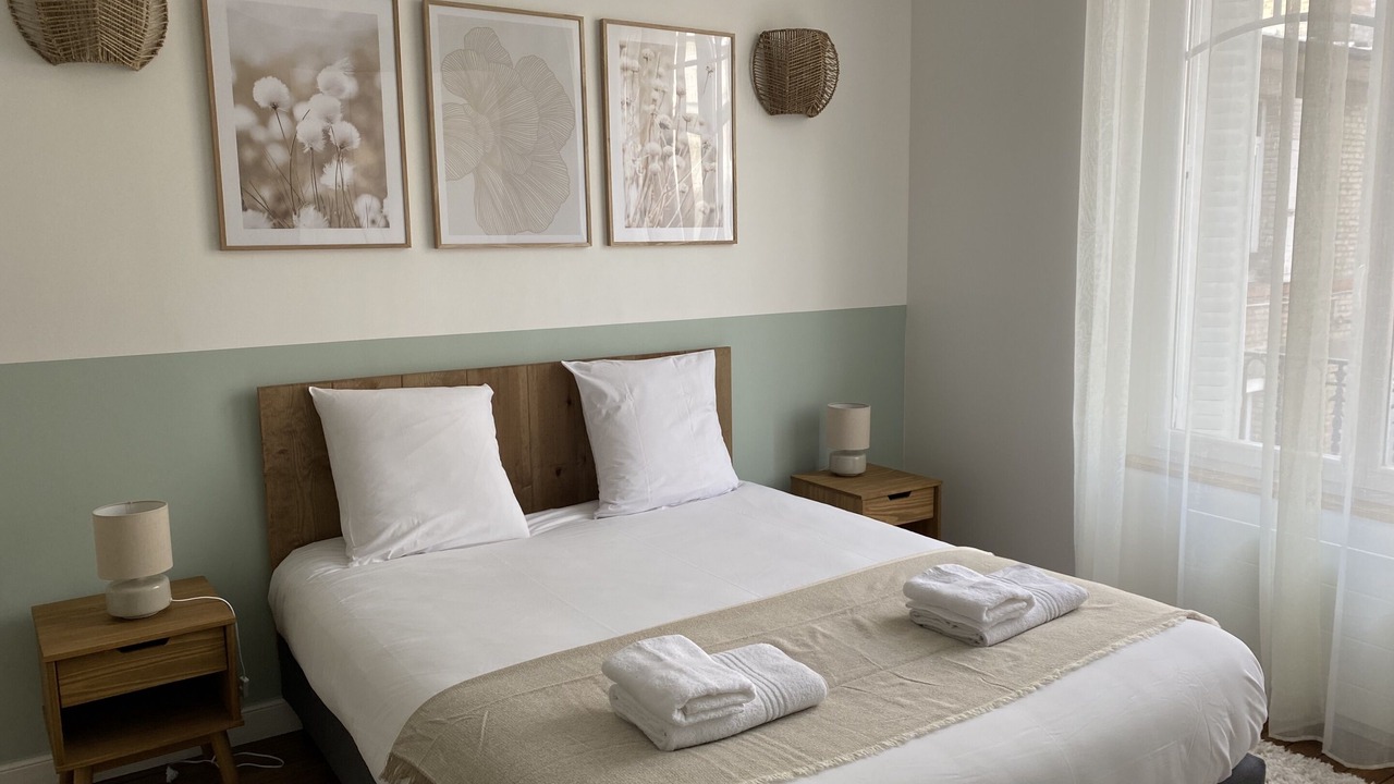 Photo of Bedroom in Reims City Centre
