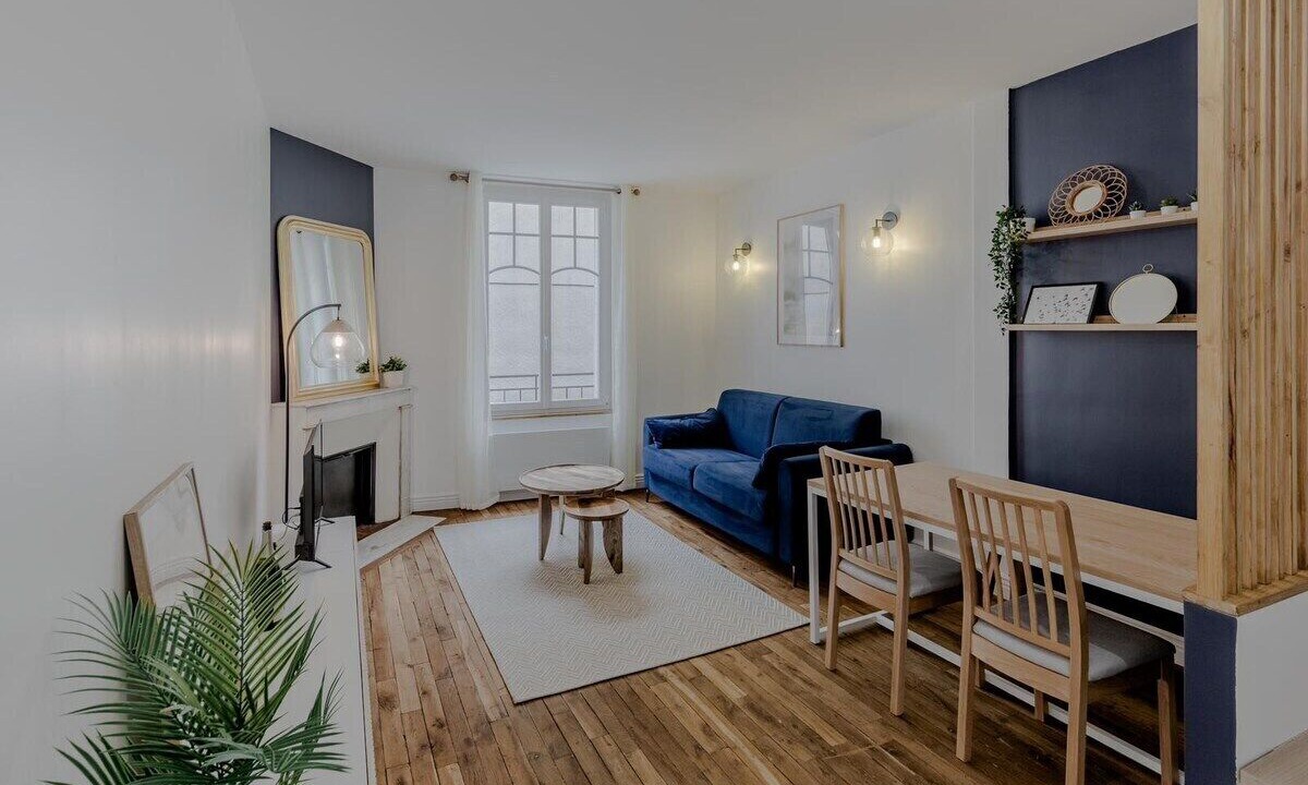 Photo of Livingroom in Reims City Centre