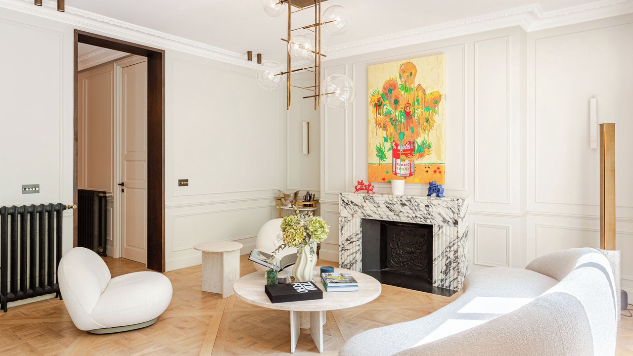 Photo of Livingroom in Champs-Elysees