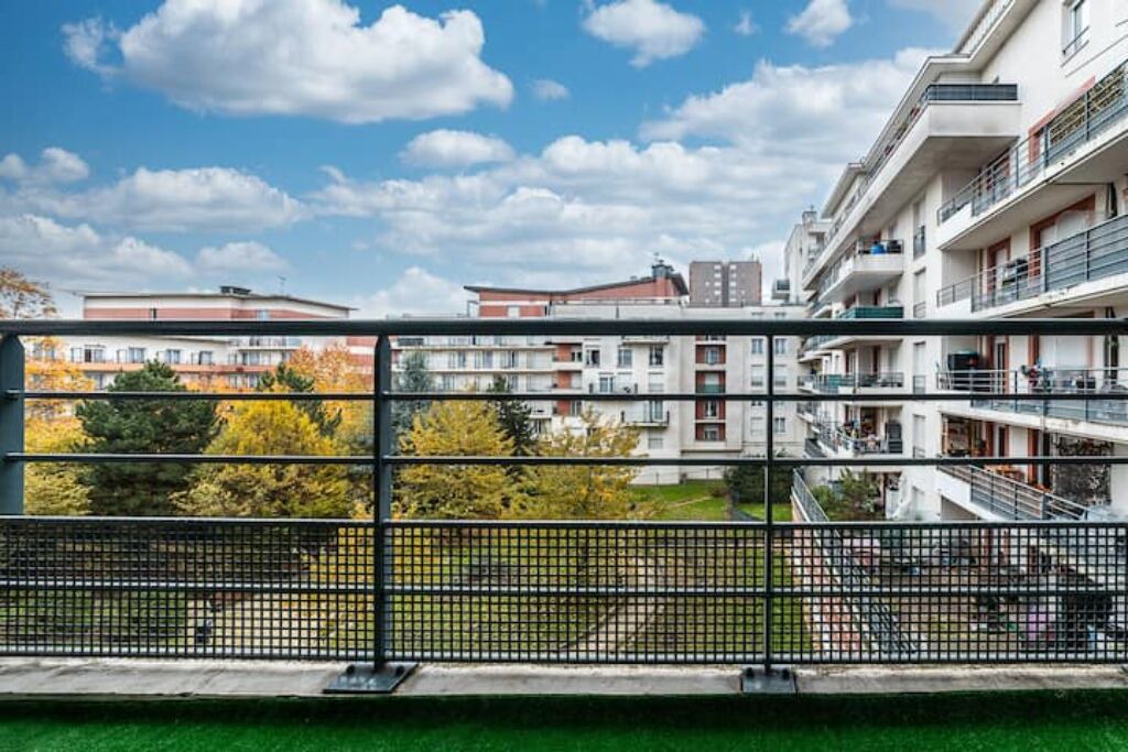 Photo of Outdoor in Center