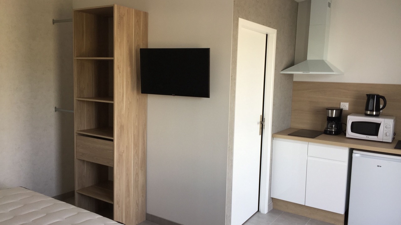 Photo of Bedroom in Bourbon-Lancy