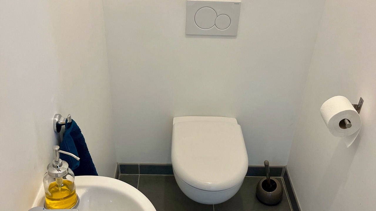 Photo of Bathroom in Villeneuve-Saint-Denis