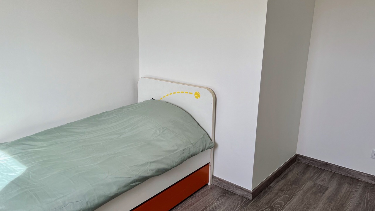 Photo of Bedroom in Villeneuve-Saint-Denis