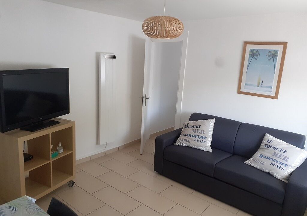 Photo of Livingroom in Saint-Josse