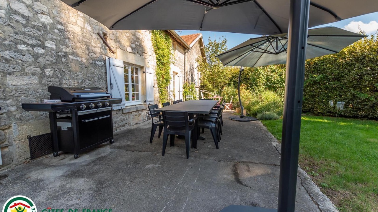 Photo of Outdoor in Pevy
