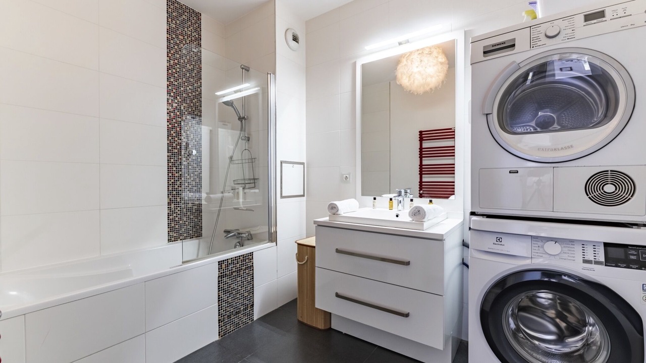 Photo of Bathroom in Levallois-Perret