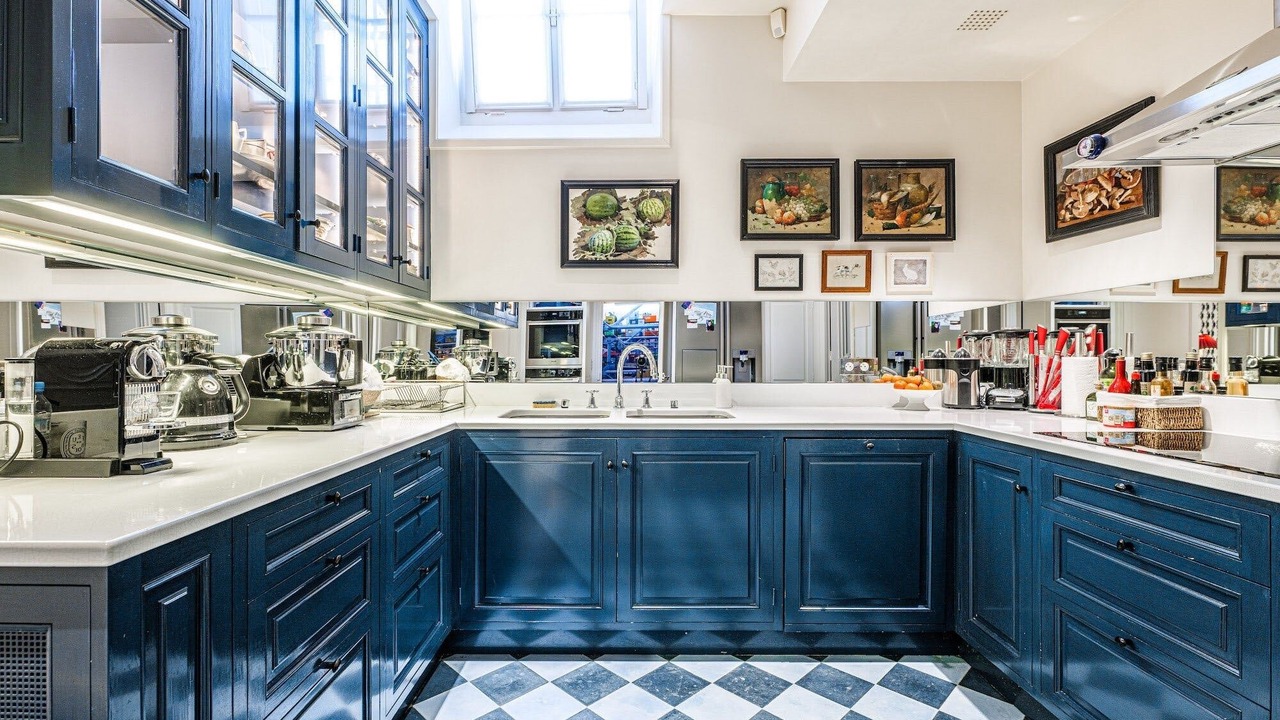 Photo of Kitchen in Quartier des Invalides