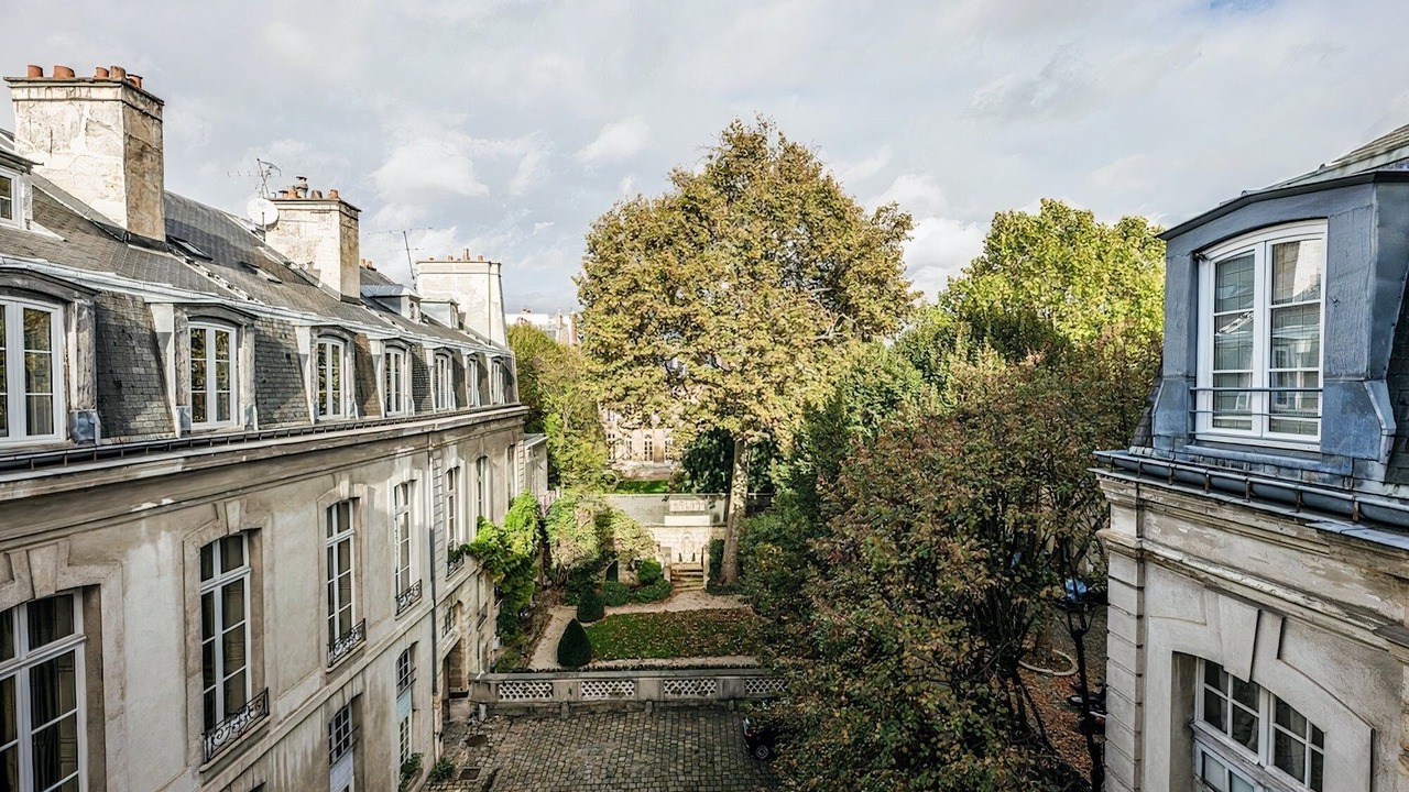 Photo of Others in Quartier des Invalides