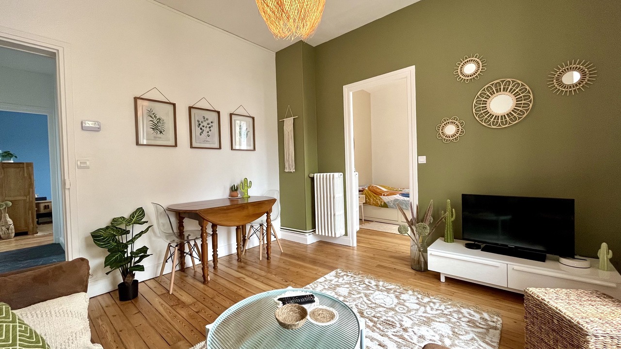 Photo of Livingroom in Centre Ville
