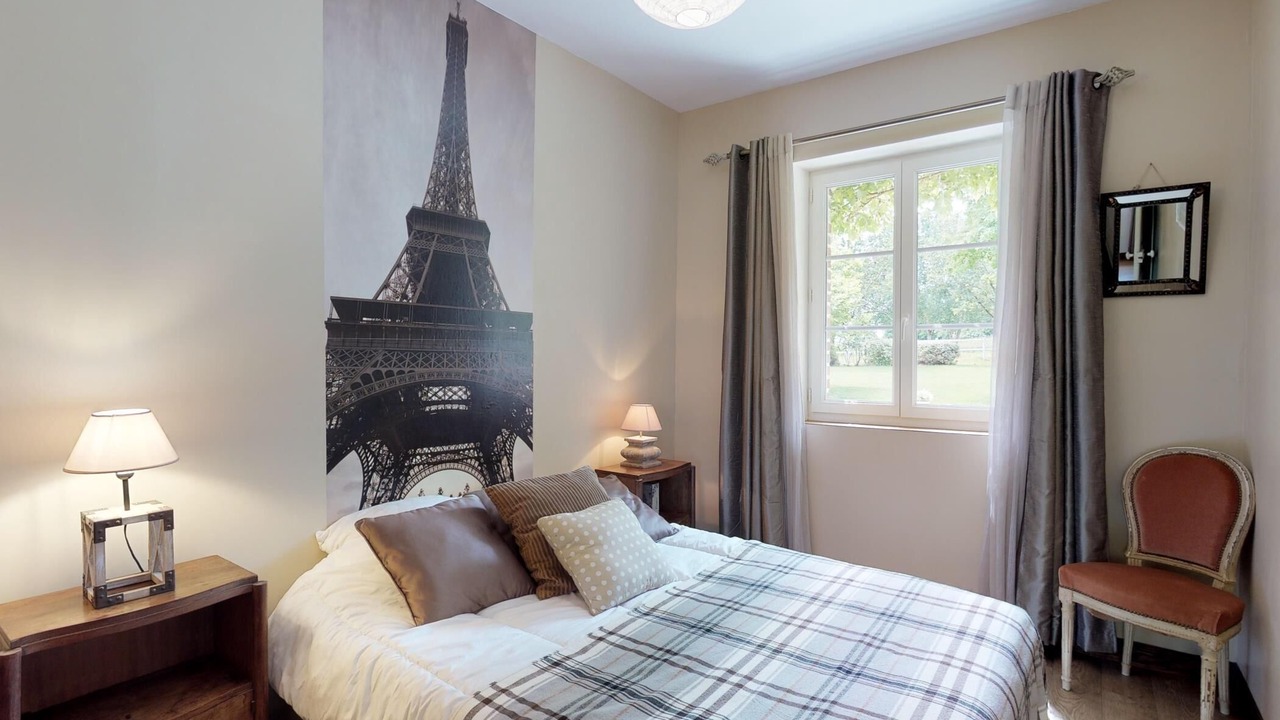 Photo of Bedroom in Talmas