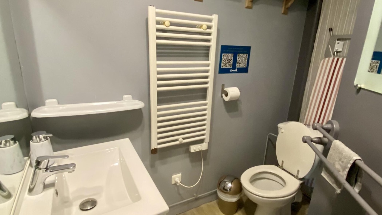 Photo of Bathroom in Talmas
