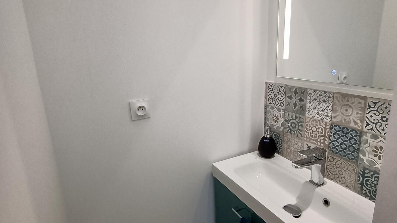 Photo of Bathroom in Talmas