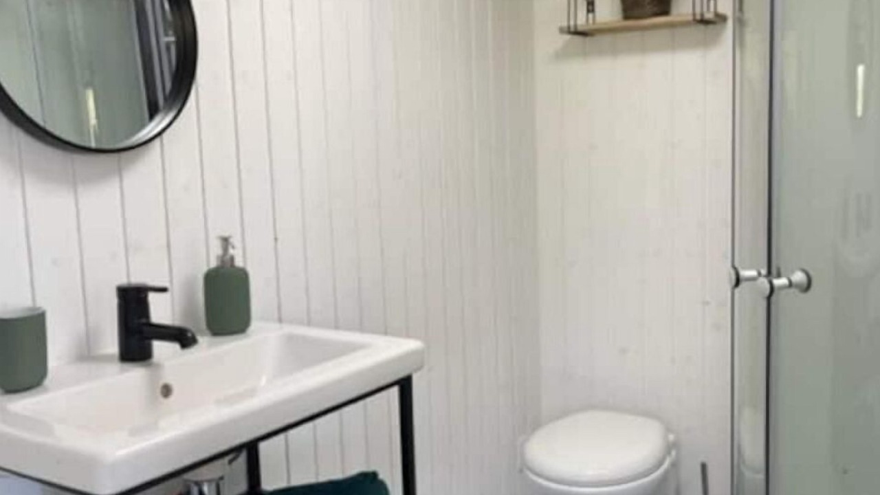 Photo of Bathroom in Bennecourt