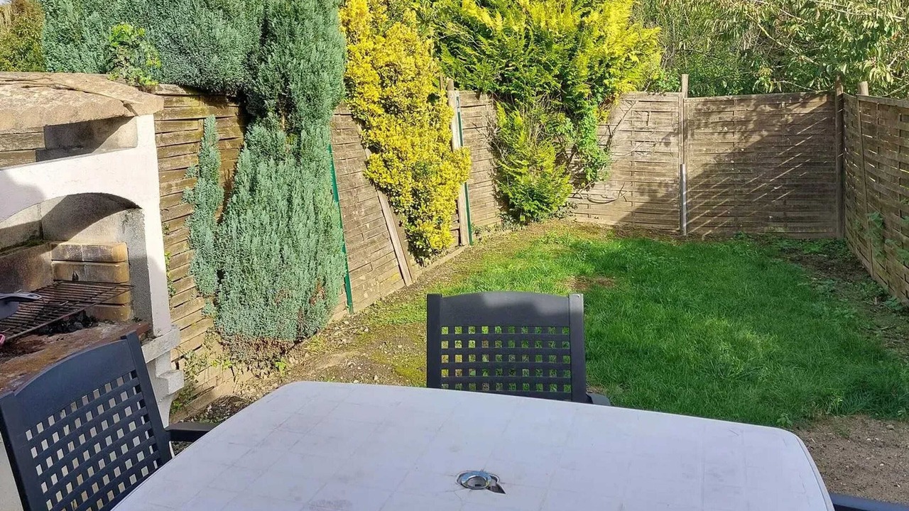 Photo of Outdoor in Longvilliers
