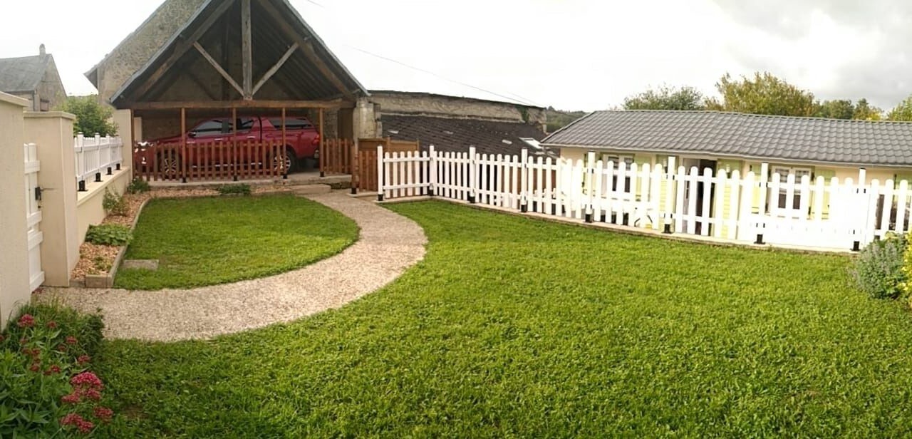 Photo of Outdoor in Acy