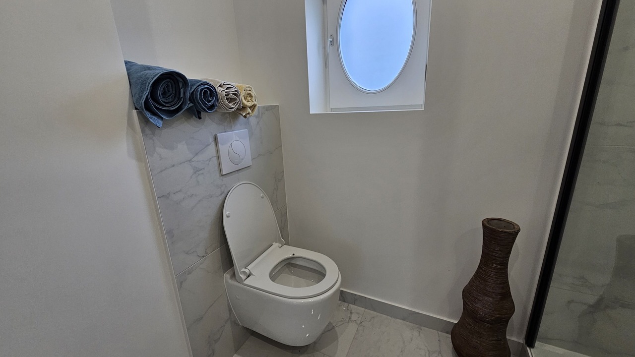 Photo of Bathroom in Brunoy