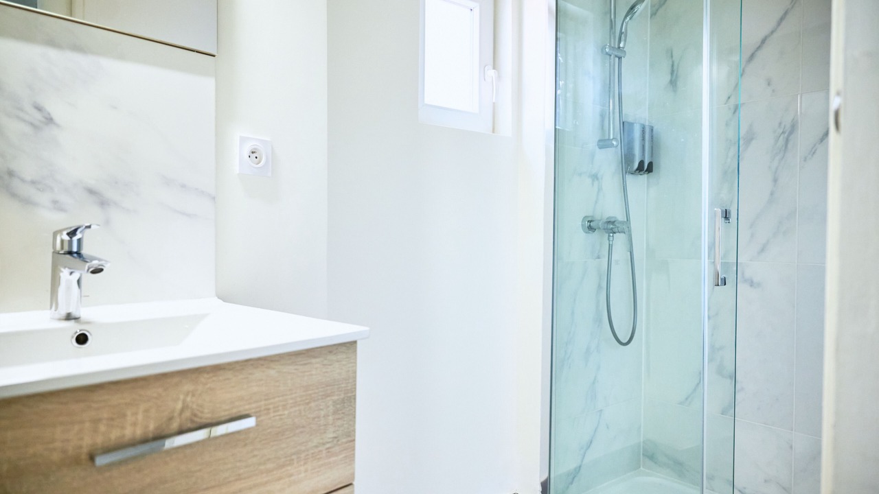 Photo of Bathroom in Creil