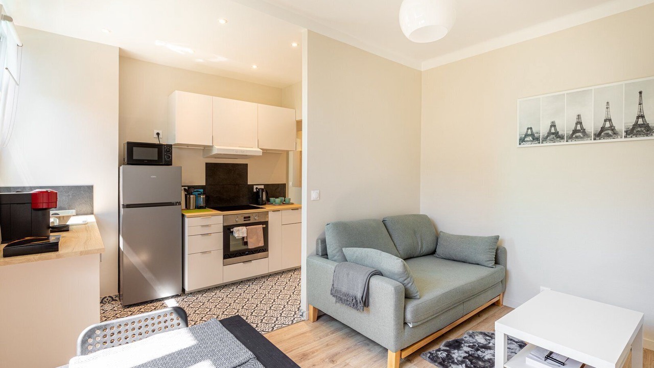 Photo of Livingroom in Colombes