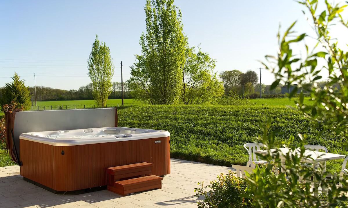 Photo of Outdoor in Pontigne